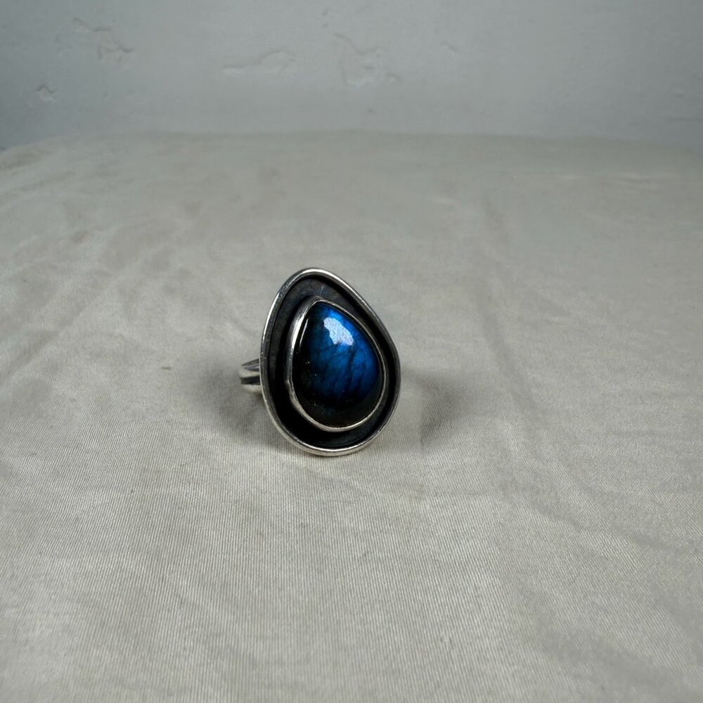 Vintage Sterling Silver Blue Teardrop Labradorite Natural Gemstone Ring Size 7.5